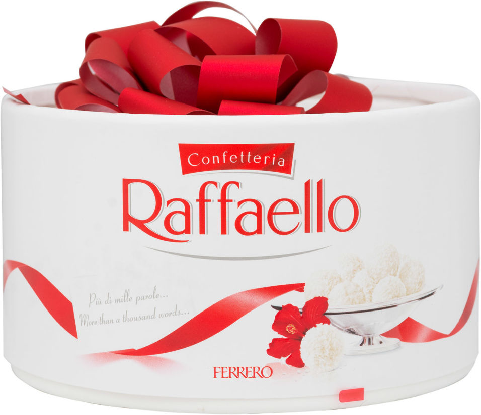 Конфеты Raffaello с цельным миндальным орехом в кокосовой обсыпке 100г